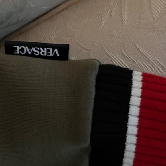 Versace Colorblock Logo Graphic Sweatshirt (Size M) - Picture 7 of 10